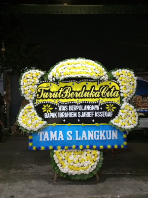 Papan Bunga Duka di Pandau Hilir
